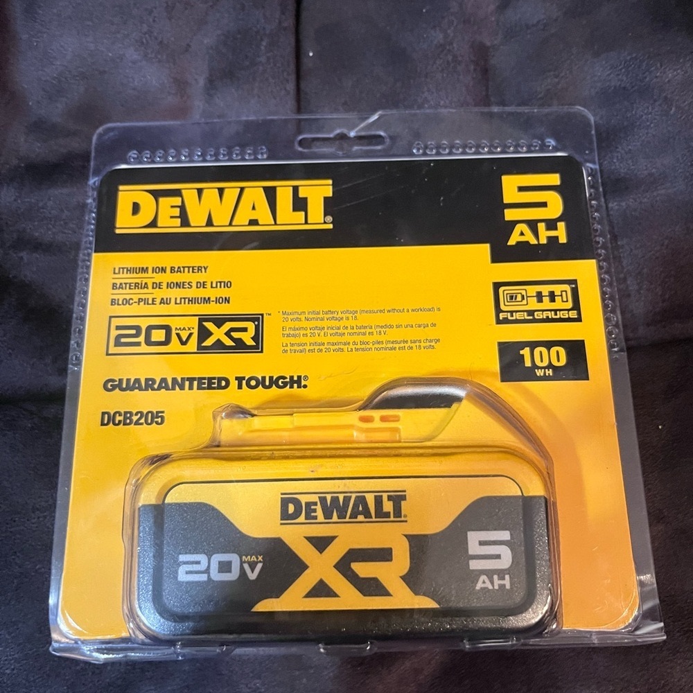 DEWALT
20V MAX XR Premium Lithium-Ion 5.0Ah Battery Pack